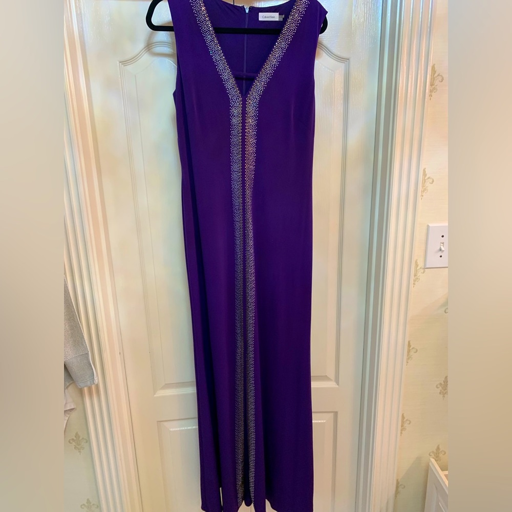 Women’s sequin detail formal gown